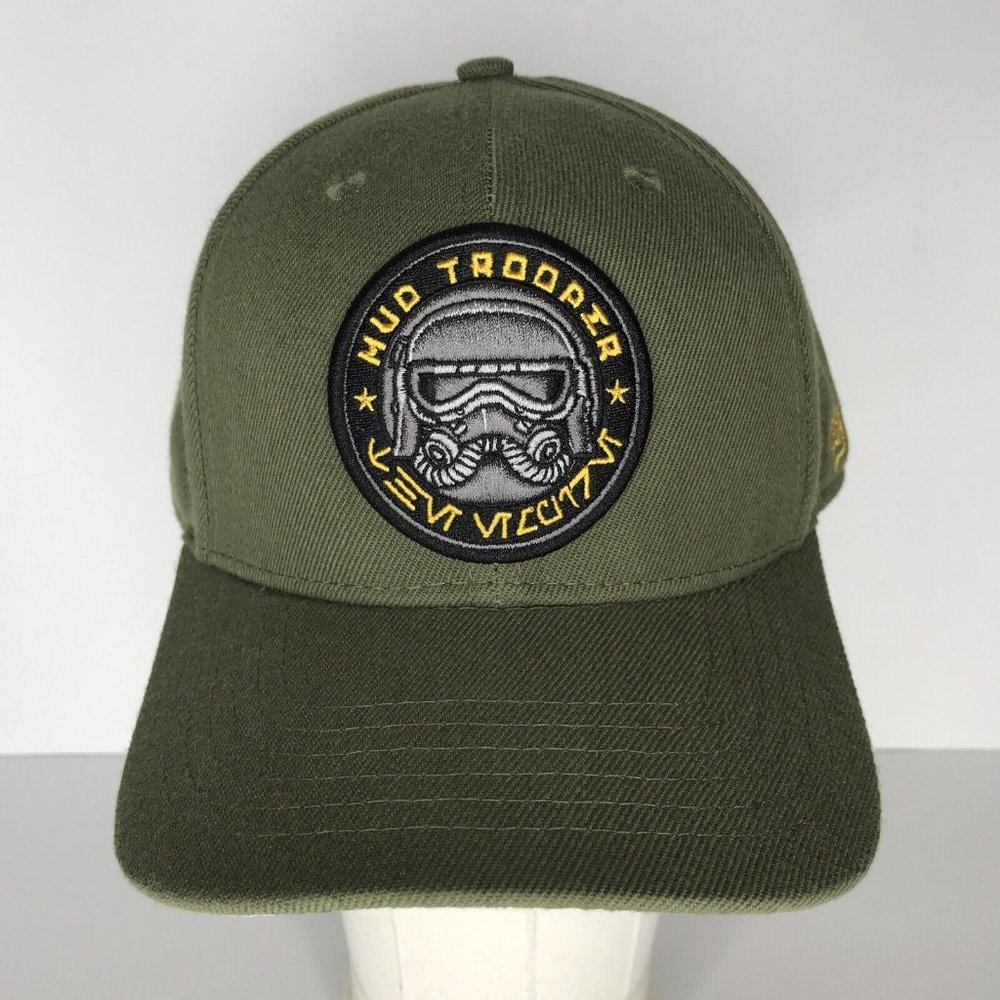 Funko POP Star Wars Smuggler's Bounty Mud Trooper Snapback Green Hat